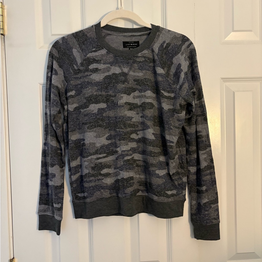 Lucky Brand Gray Long Sleeve Tee
